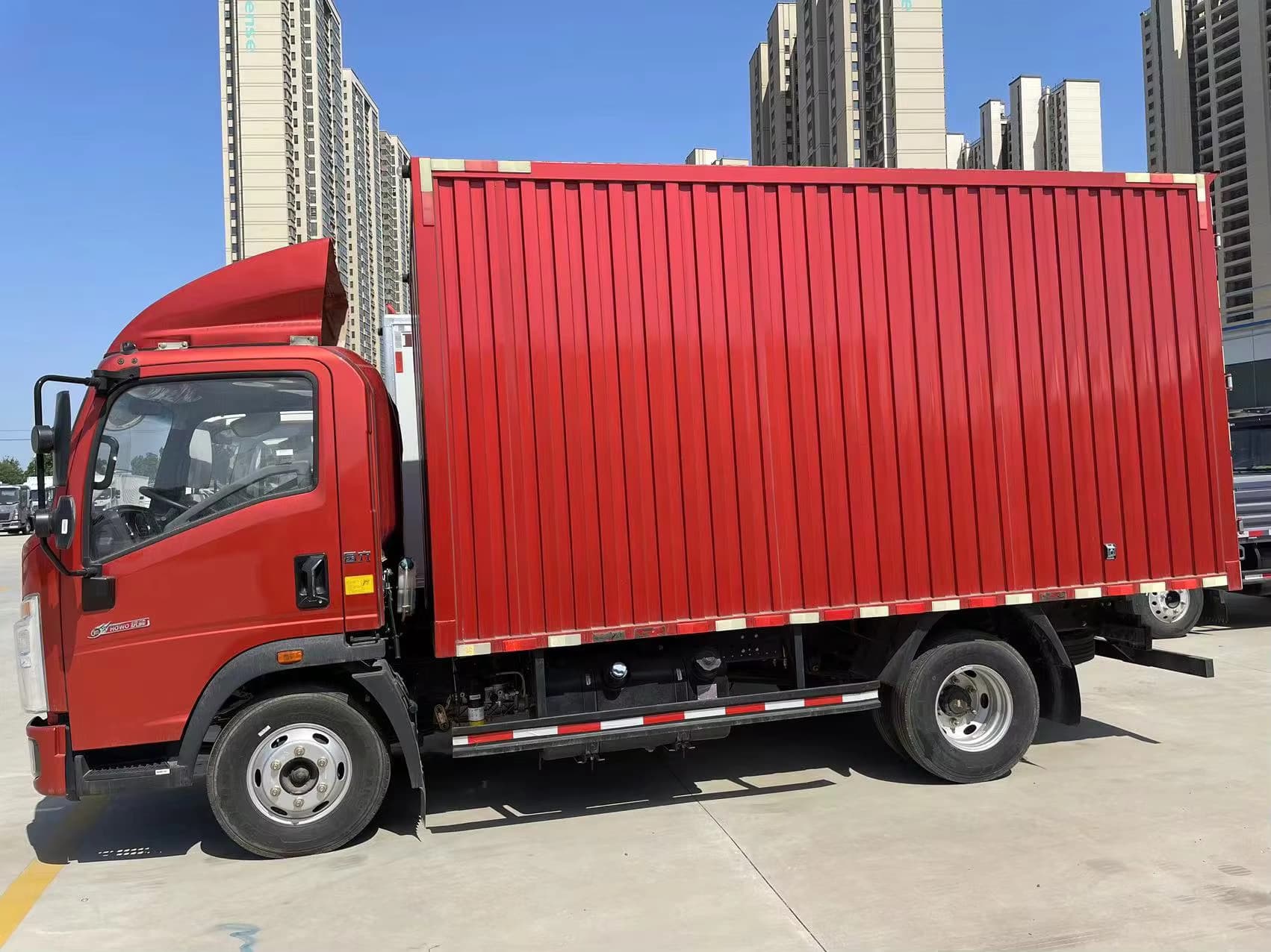 box truck - Professional truck type for dispatch services