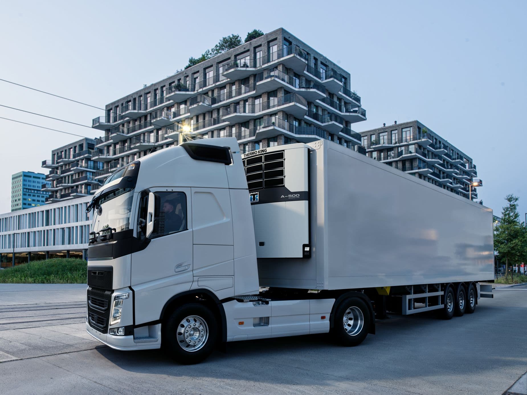 Reefer - Professional truck type for dispatch services